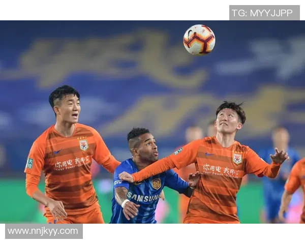 中超激战第12轮山东鲁能迎战江苏苏宁全力争胜展现球队实力